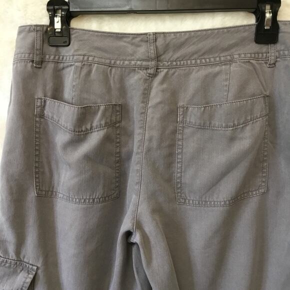 Coldwater Creek Gray with Bottom Button Up Pants - Picture 9 of 9